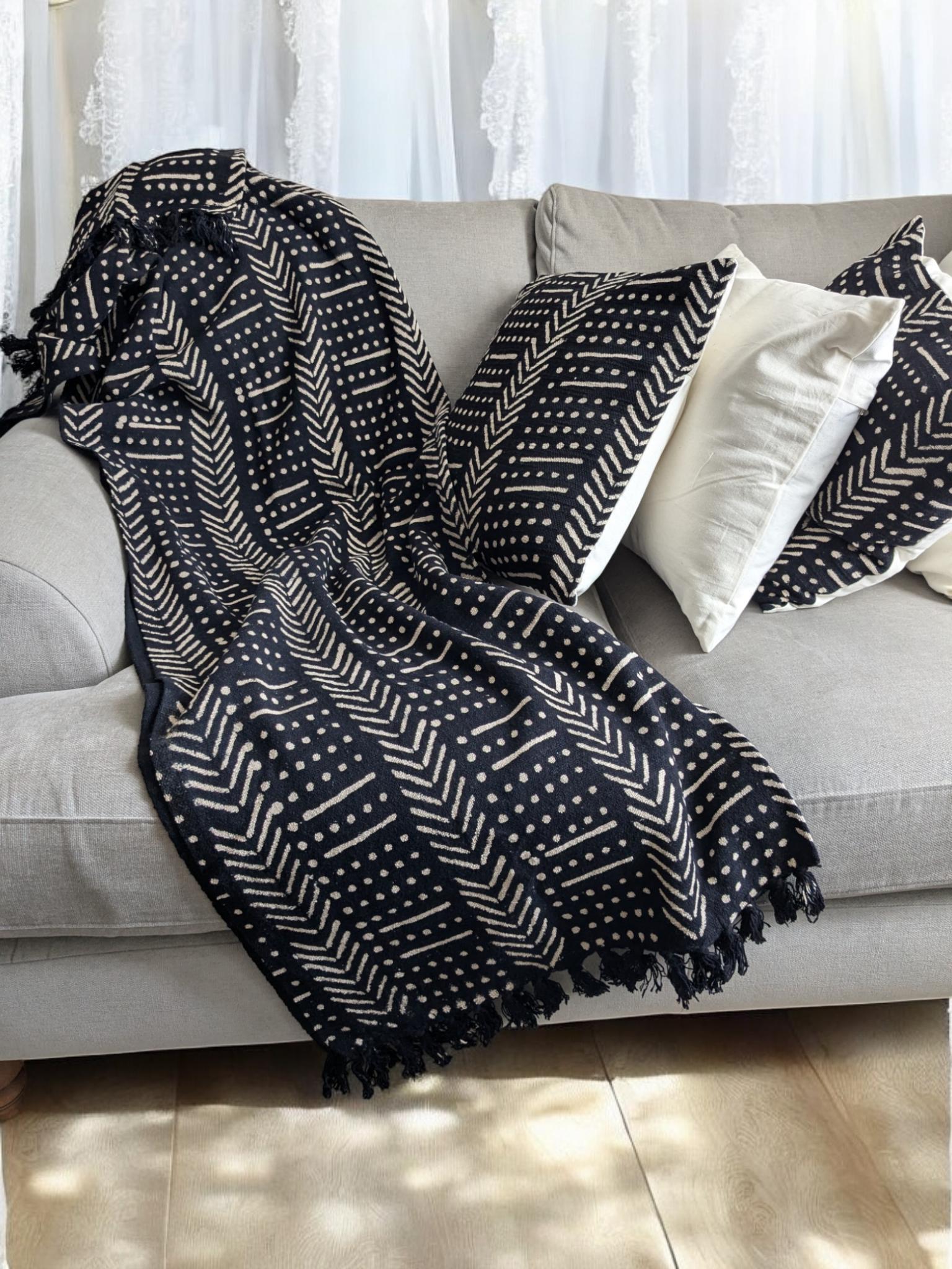 Black Mud Cloth Ethnic Tribal Throw Blanket - Malian Mud Cloth - Hand-Spun And Hand-Woven - Cultural Significance - Elegant Shawl